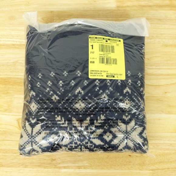 NWT J Crew 100% Lambs Wool Half Zip Fair Isle Nordic Ski Sweater Blue & White - Picture 2 of 2